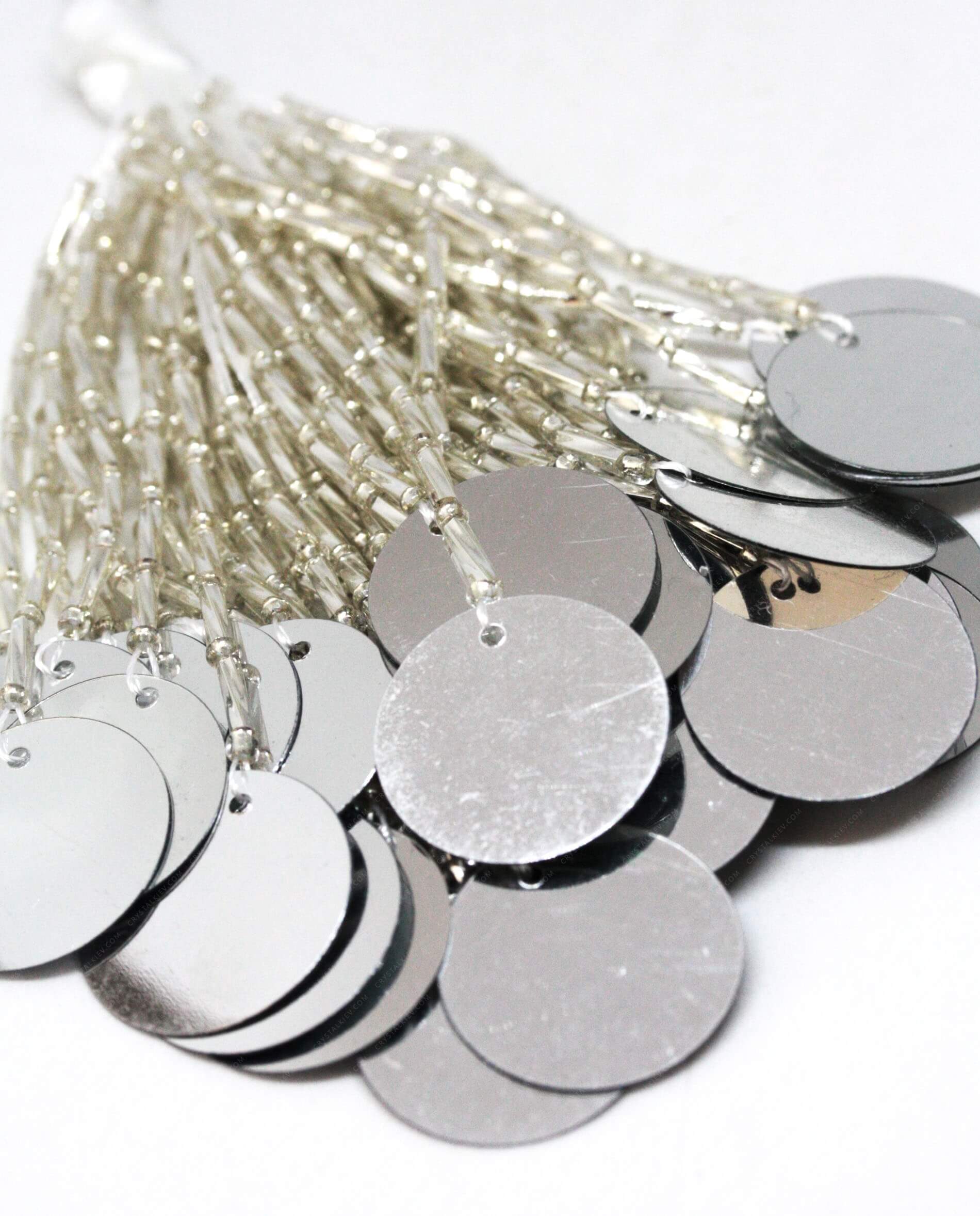 Пучки стекляруса Silver + Silver паєтка 2 см